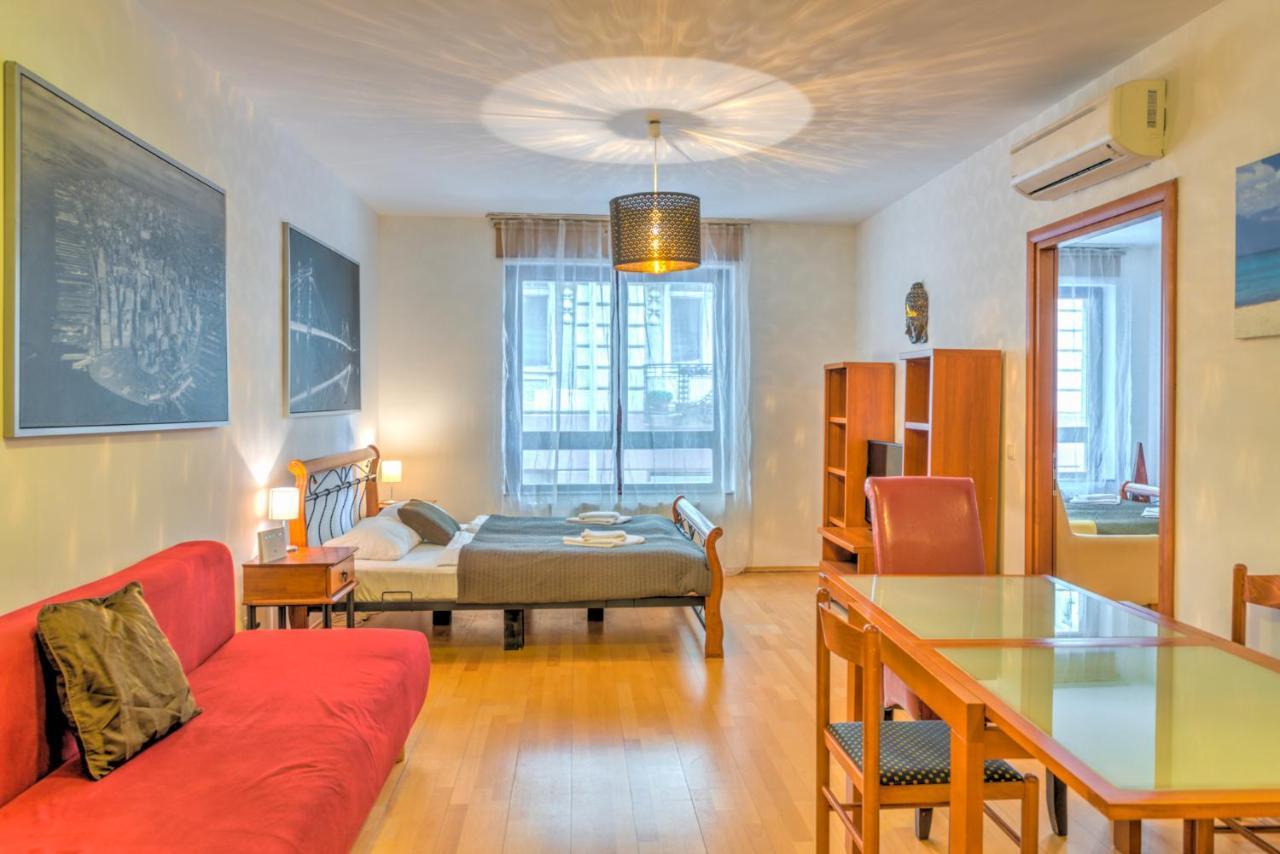 Central Downtown Apartments ブダペスト エクステリア 写真