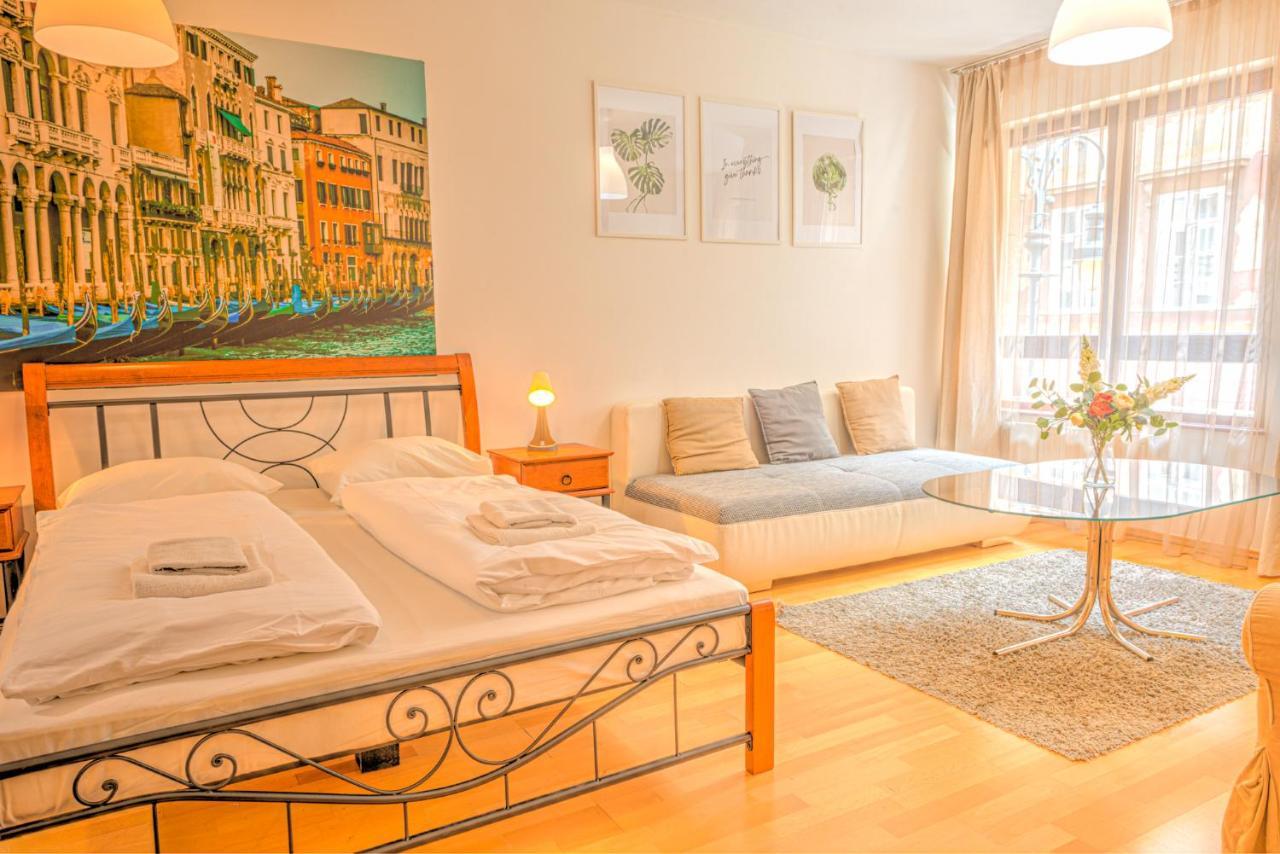 Central Downtown Apartments ブダペスト エクステリア 写真