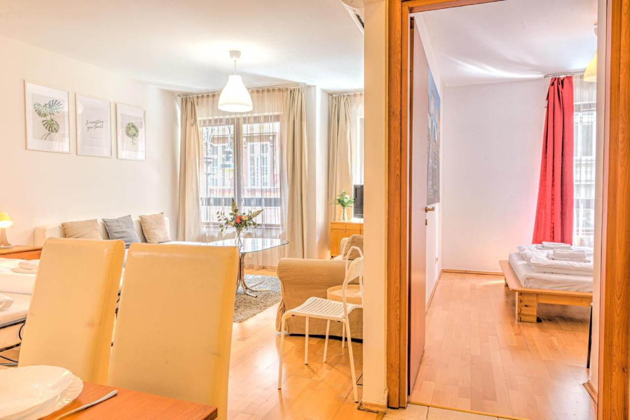 Central Downtown Apartments ブダペスト エクステリア 写真