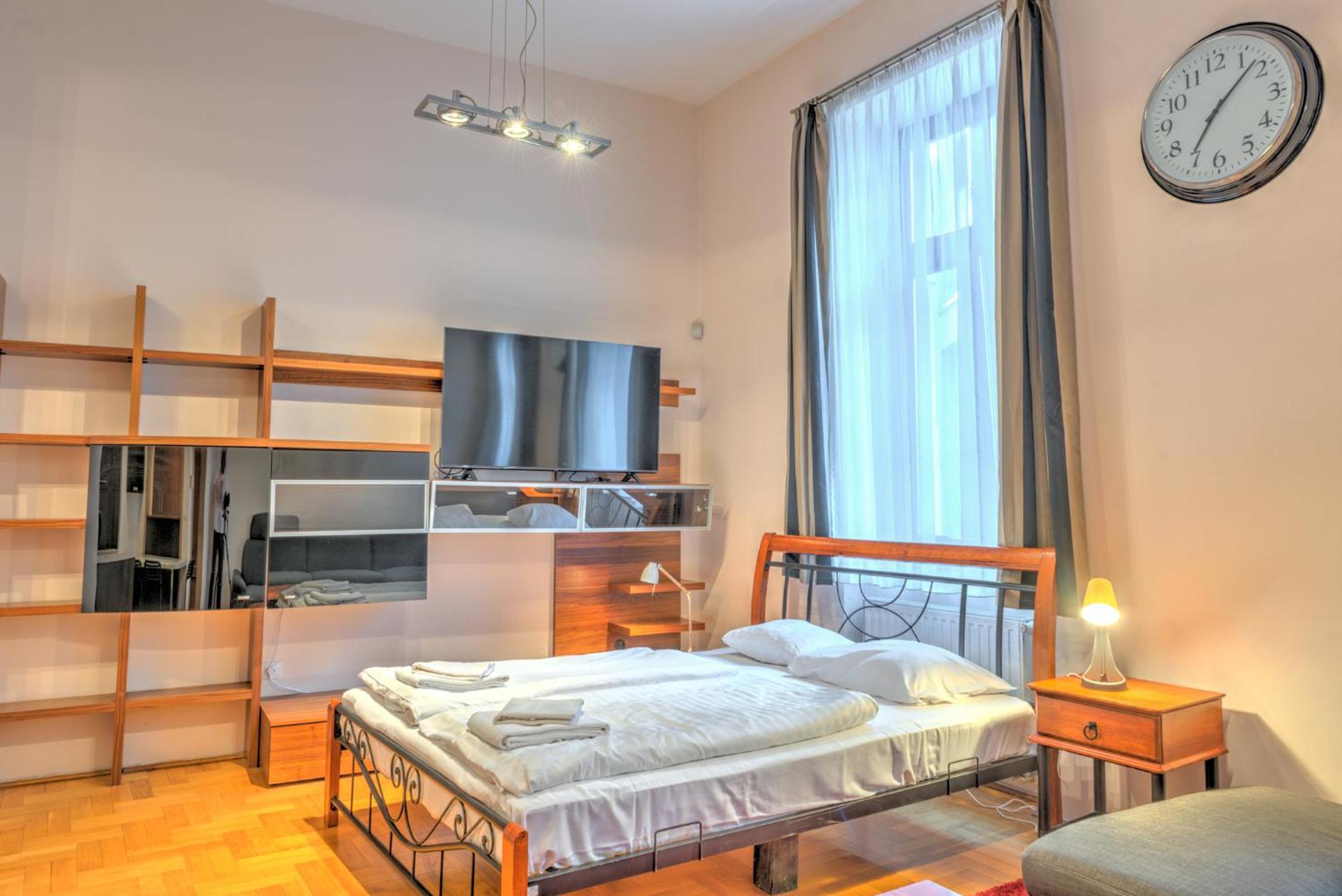 Central Downtown Apartments ブダペスト エクステリア 写真