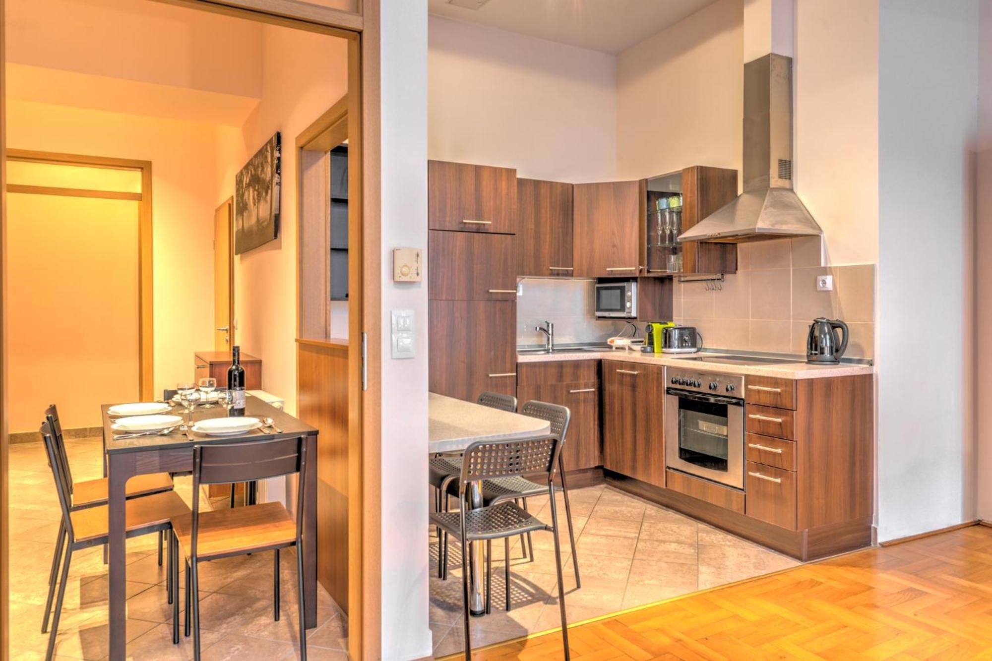 Central Downtown Apartments ブダペスト エクステリア 写真