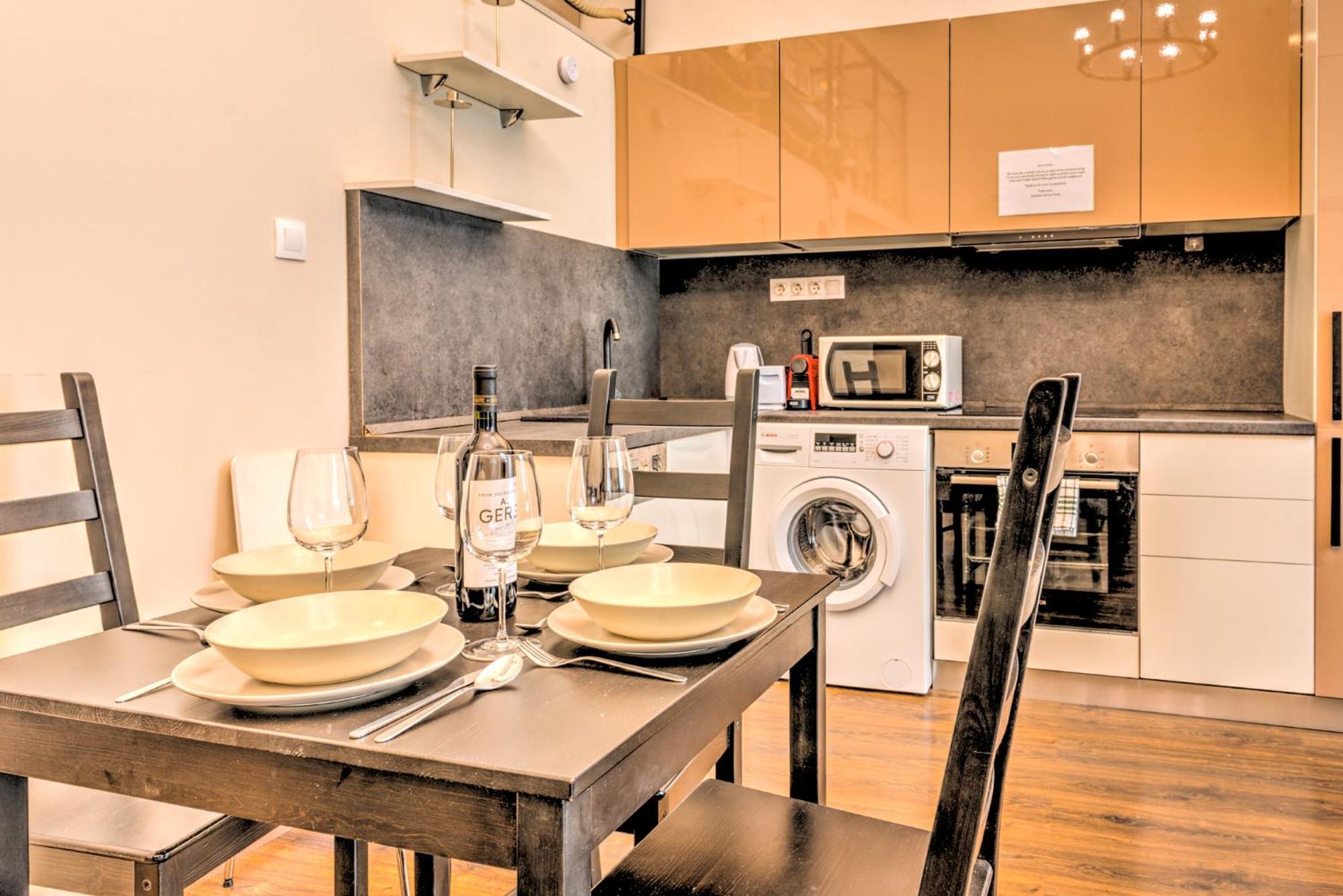 Central Downtown Apartments ブダペスト エクステリア 写真